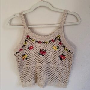 Rebellion Beige Floral Crochet Crop Top